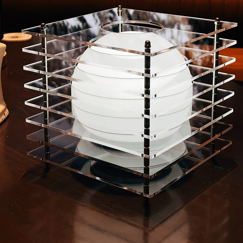 Lampu Meja Artistik Akrilik RG - Unique Lighting Decor ulasan dan harga